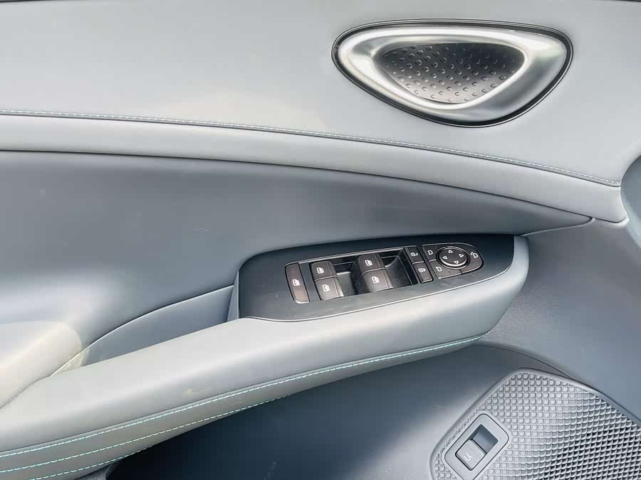 BYD Seal 06GT 2025 car image #7