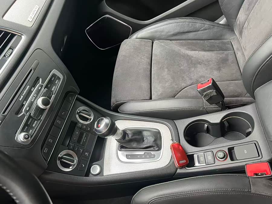 Audi Q3 (Imported) 2014 car image #7