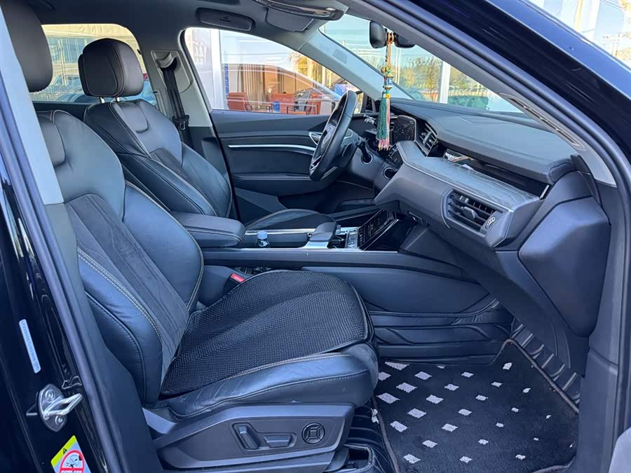 Mercedes-Benz SLK AMG 2021 #7 Mercedes-Benz SLK AMG 2021 صورة سيارة #7