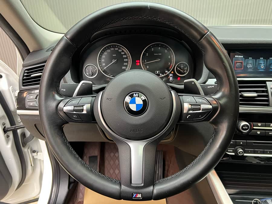 BMW X4 2018 صورة سيارة #7