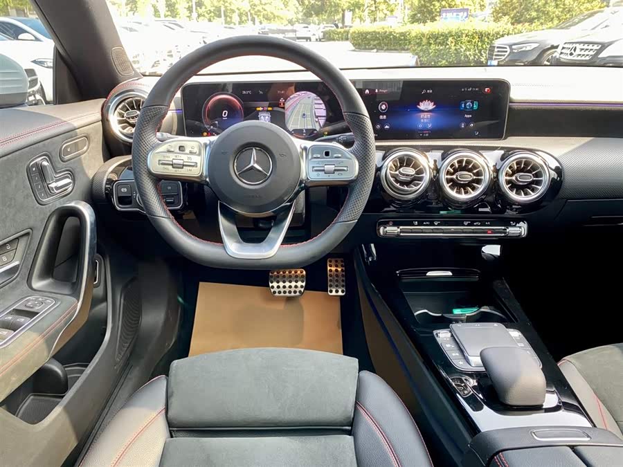 Mercedes-Benz CLA Class (Imported) 2022 #7 Mercedes-Benz CLA Class (Imported) 2022 immagine di auto #7