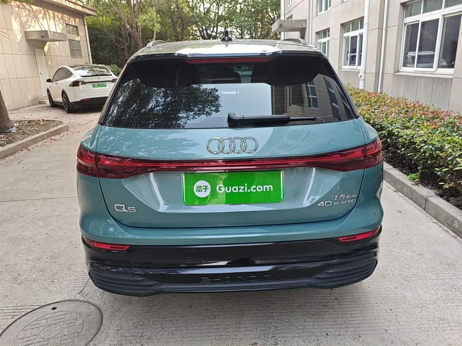 Audi Q5 e-tron 2023 #7 Audi Q5 e-tron 2023 immagine di auto #7