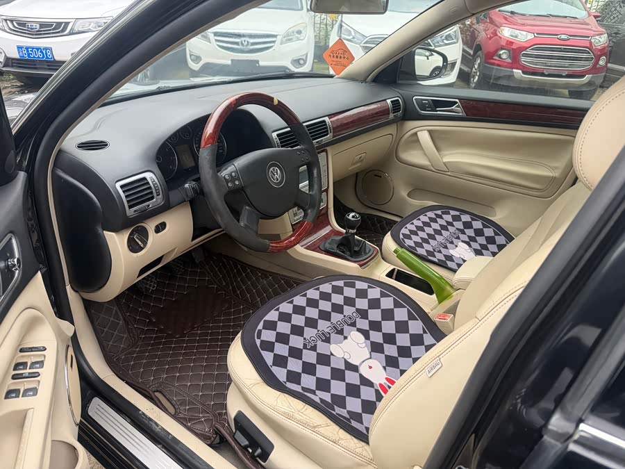 Volkswagen Passat Lingyu 2009 car image #7