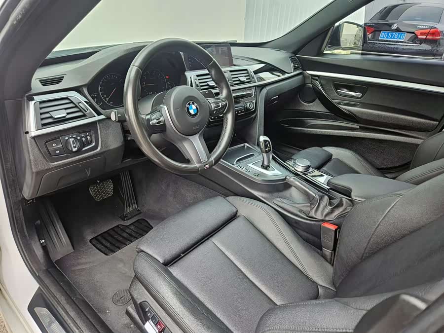 BMW 3 Series GT 2019 immagine di auto #7