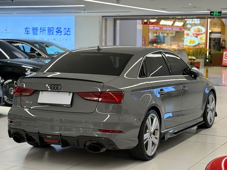 Audi RS 3 2018 car image #7