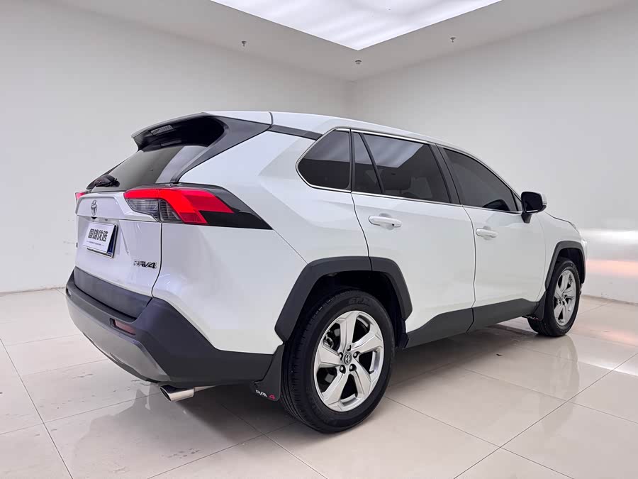 Toyota RAV4 2021 #7 Toyota RAV4 2021 car image #7