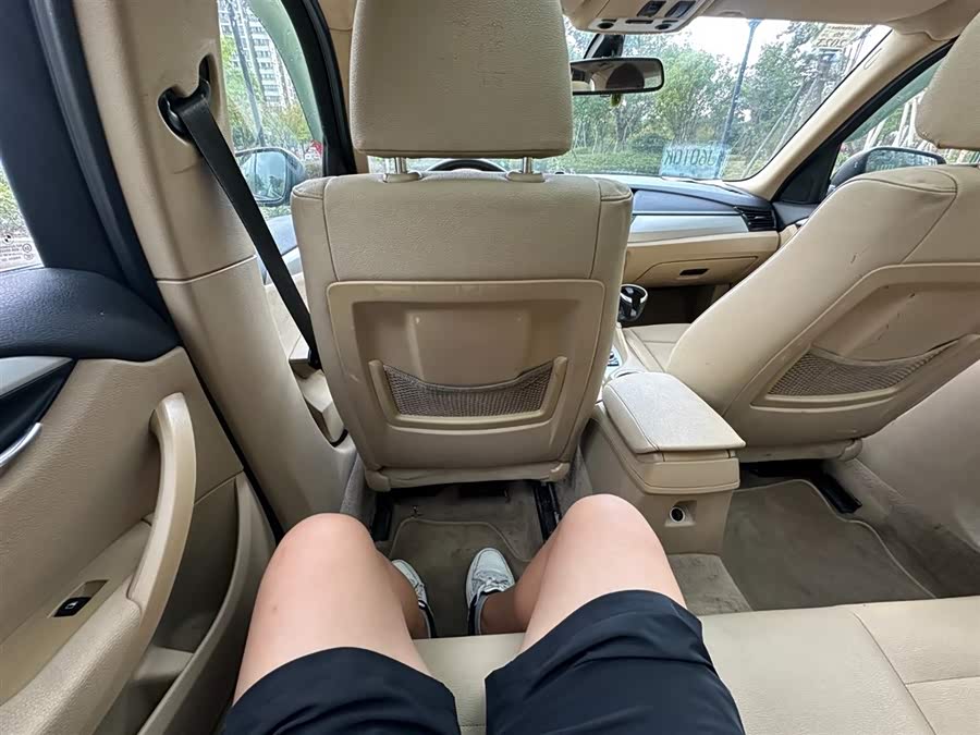 BMW X1 (Imported) 2012 car image #7