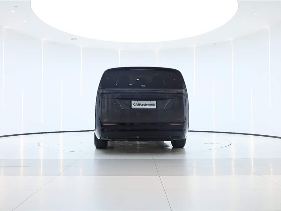 理想汽车 理想MEGA 2024 汽车图片 #7