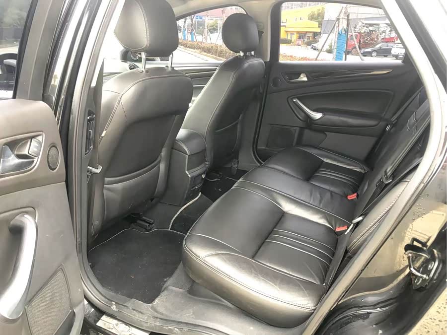 Ford Mondeo-Zhisheng 2010 car image #7