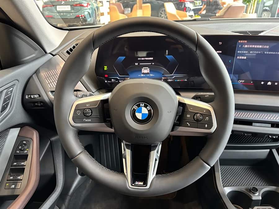 BMW 2 Series car image #7