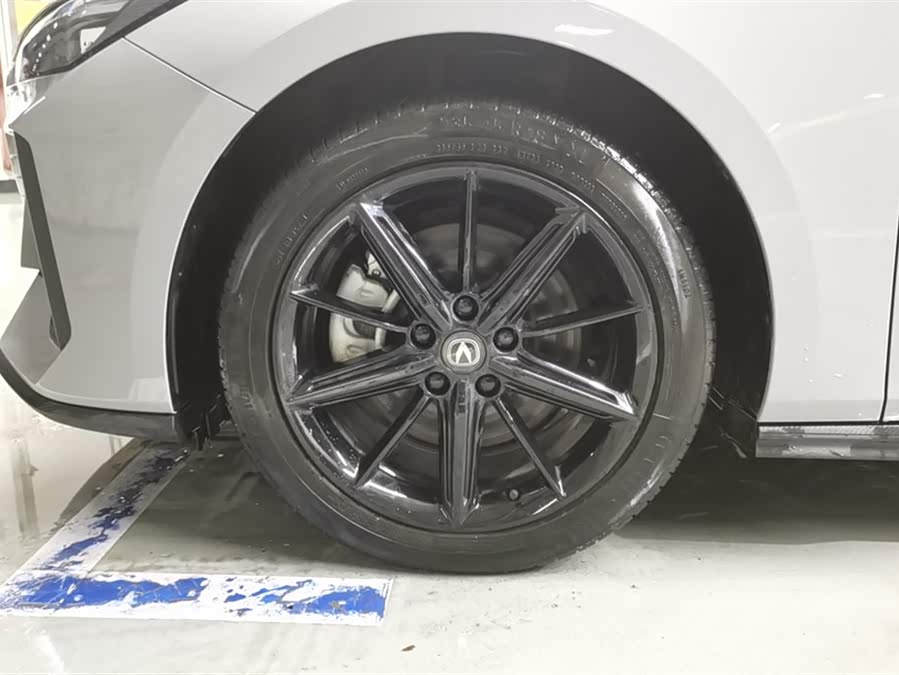 Changan UNI-V iDD 2023 #7 Changan UNI-V iDD 2023 car image #7