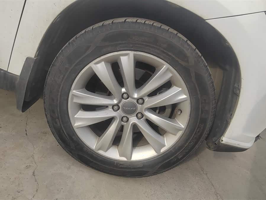 Haval H2 2015 car image #7