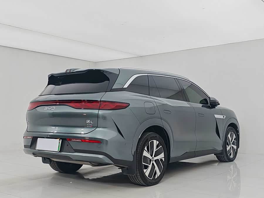 BYD Tang L 2025 صورة سيارة #7