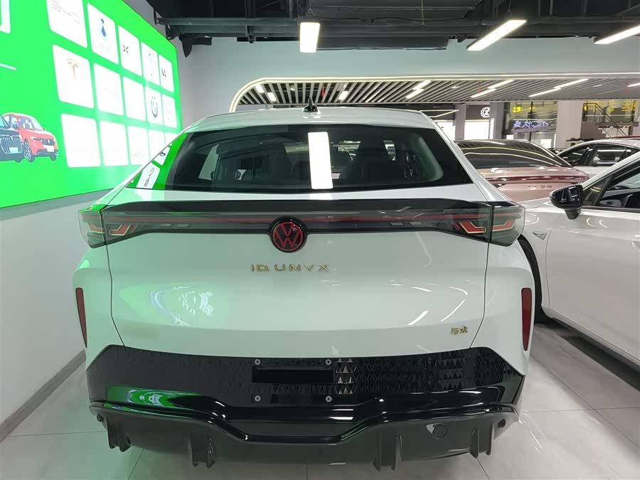 Volkswagen ID.UNYX 06 2024 image de voiture #7