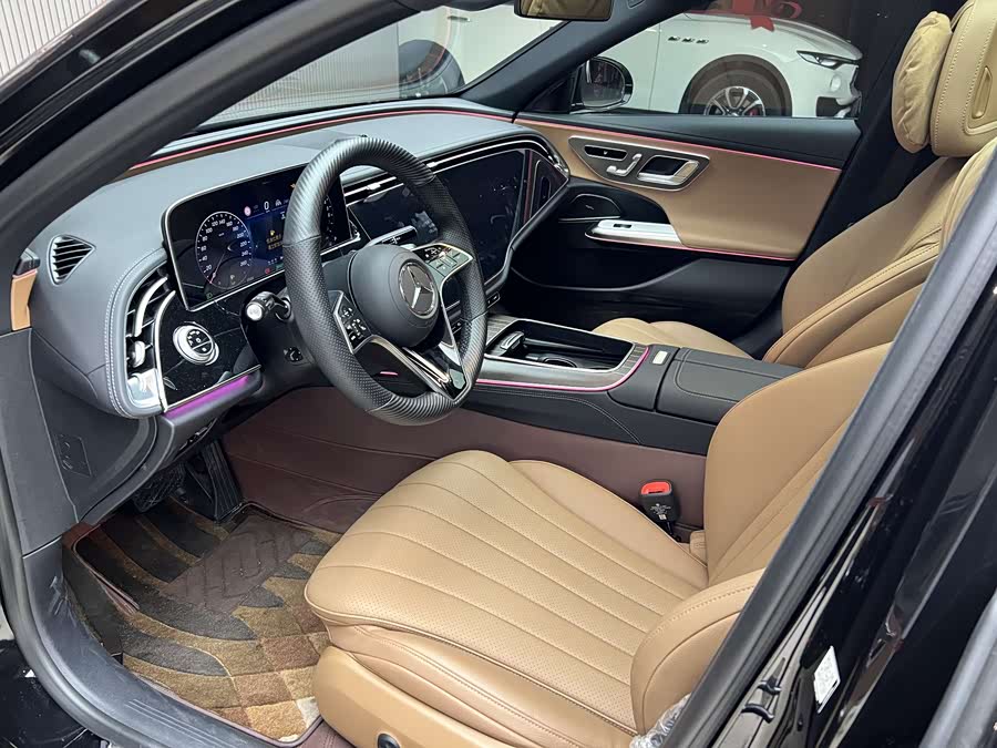 Mercedes-Benz E Class New Energy 2024 car image #7