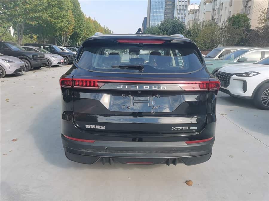 Jetour X70 C-DM 2025 #7 Jetour X70 C-DM 2025 car image #7