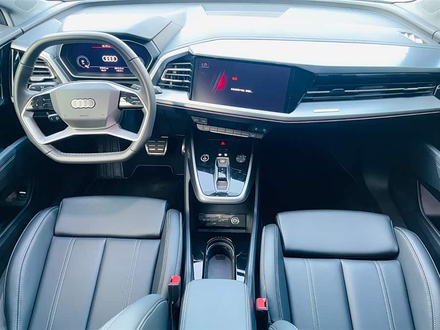 Audi Q4 e-tron 2024 imagem de carro #7