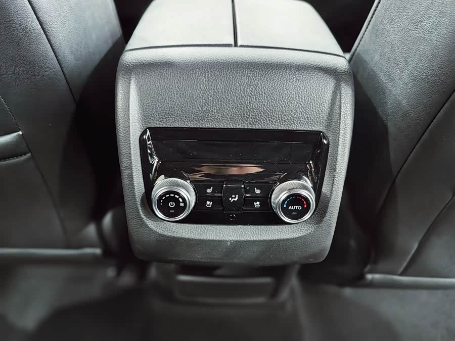 Ford Equator New Energy 2024 car image #7