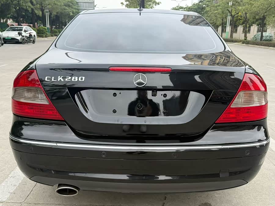 Mercedes-Benz CLK Class 2009 car image #7
