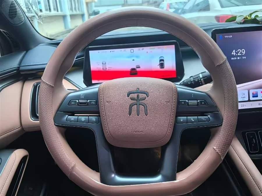 BYD SongL EV 2024 immagine di auto #7