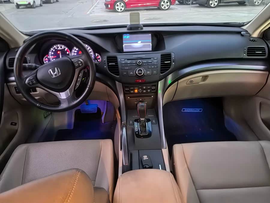 Honda Spirior 2014 صورة سيارة #7