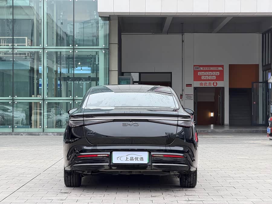 BYD Seal 07 DM-i 2025 car image #7