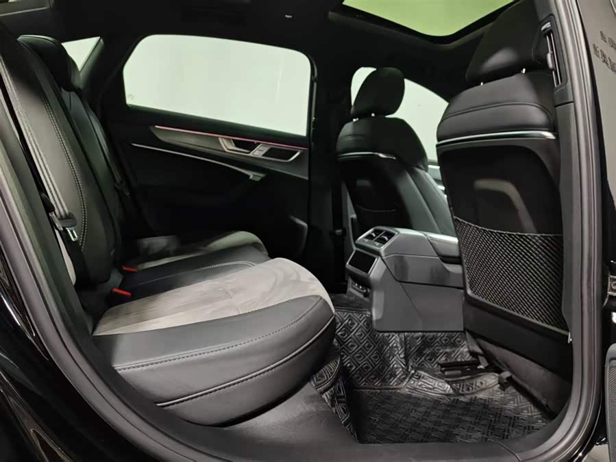 Audi A6L New Energy 2023 #7 Audi A6L New Energy 2023 car image #7