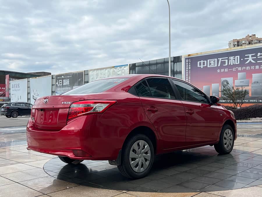 Toyota Vios 2015 immagine di auto #7