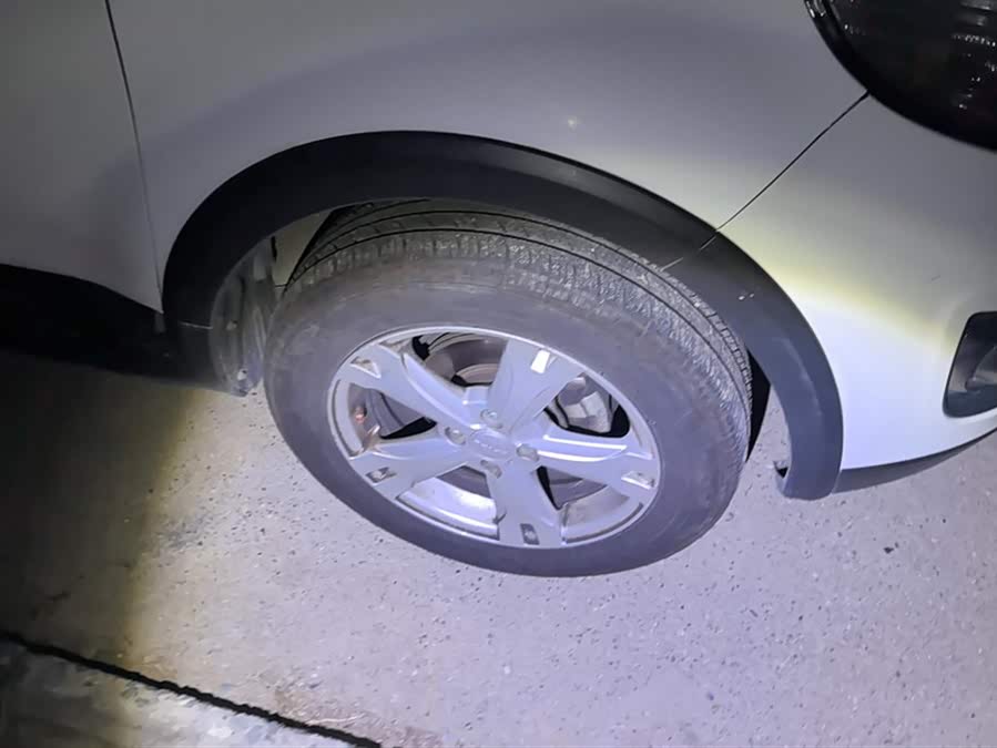 Haval H1 2016 #7 Haval H1 2016 car image #7