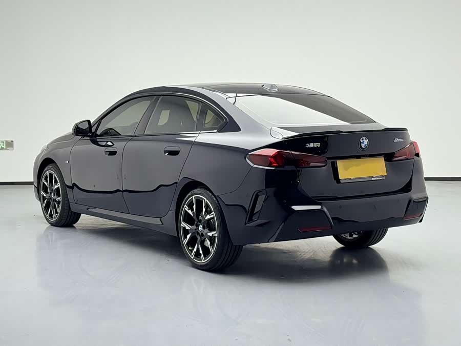 BMW 2 Series 2025 #7 BMW 2 Series 2025 car image #7