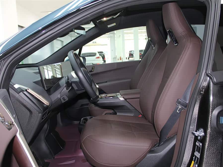 BMW iX 2023 car image #7