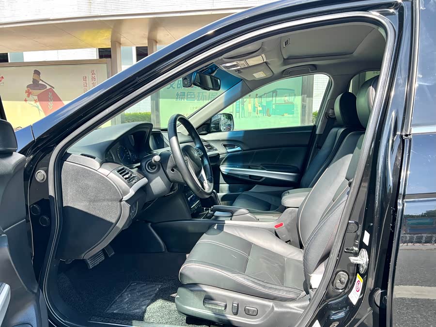 Honda CROSSTOUR 2013 immagine di auto #7