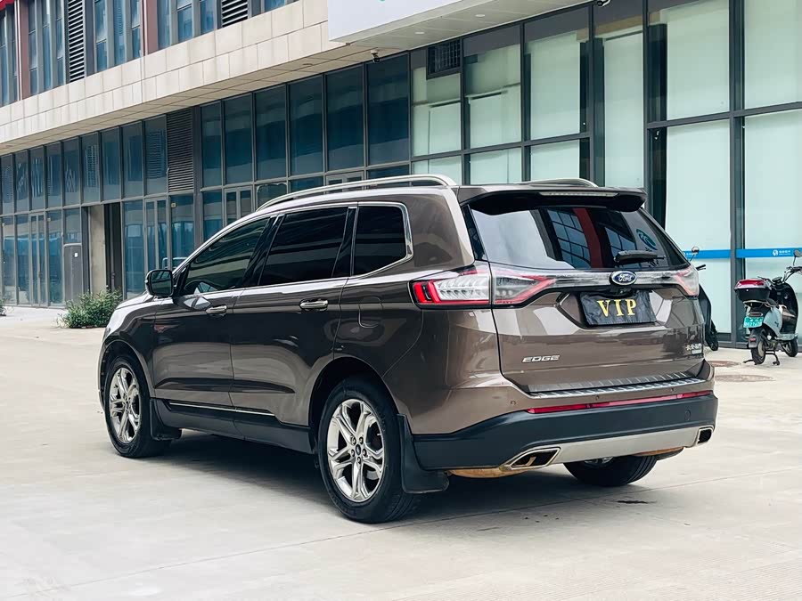 Ford Edge 2017 صورة سيارة #7