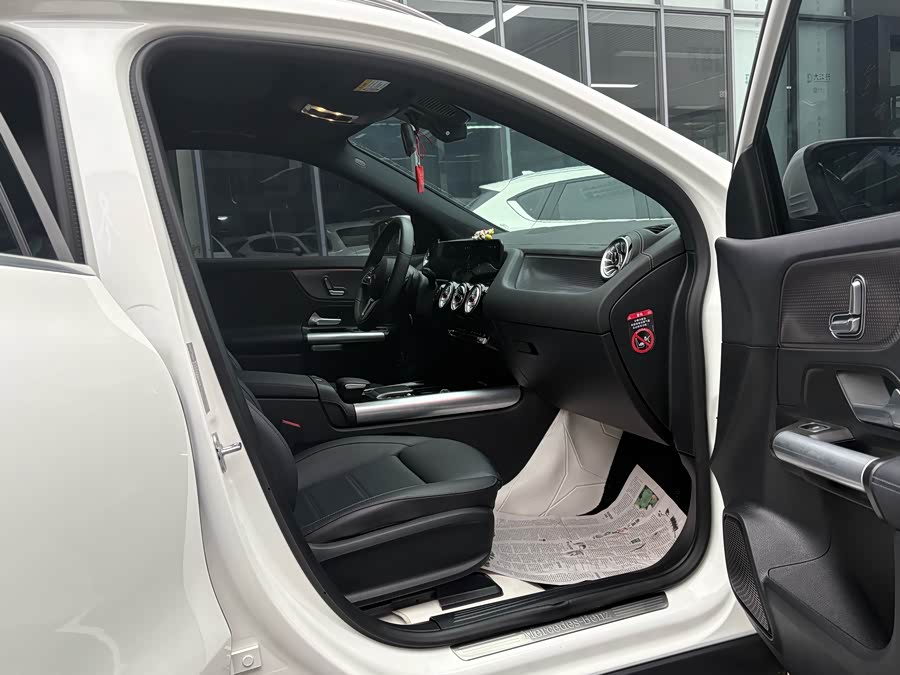 Mercedes-Benz EQA Class 2023 #7 Mercedes-Benz EQA Class 2023 immagine di auto #7