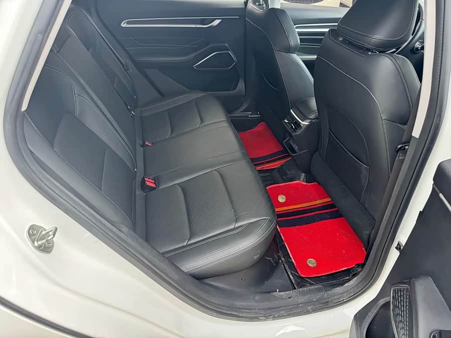 GEELY Emgrand 2021 car image #7