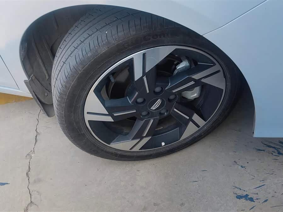 GEELY Emgrand L HiP 2023 car image #7