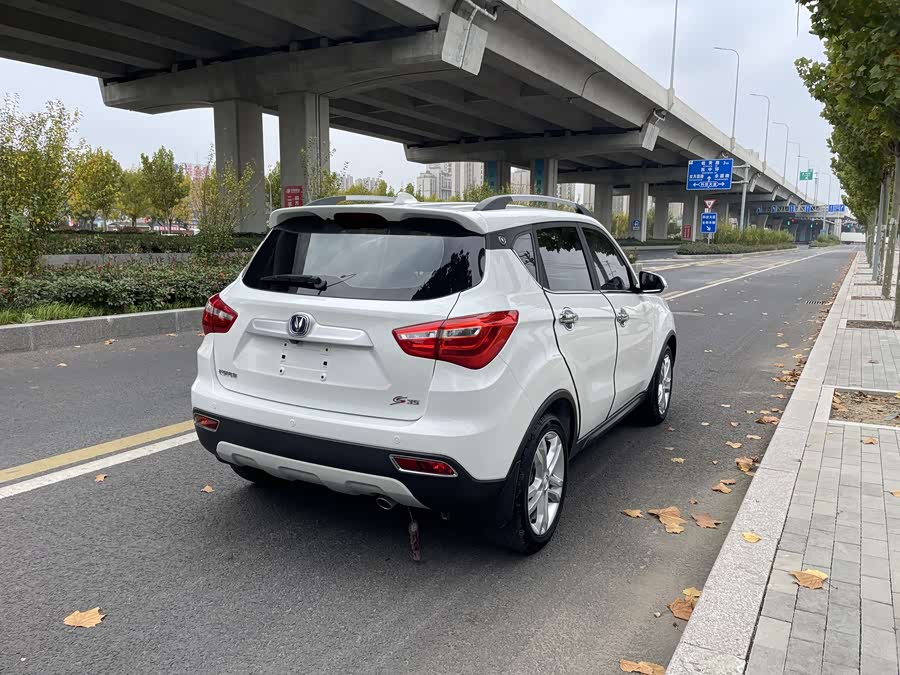 Changan CS35 2017 car image #7