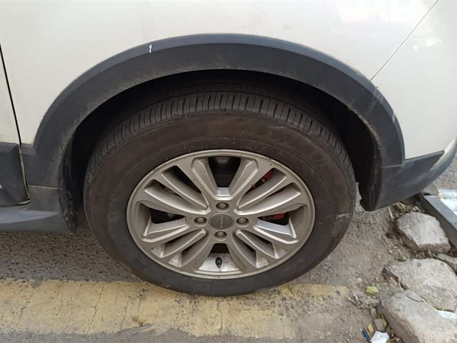 Haval H1 2015 car image #7