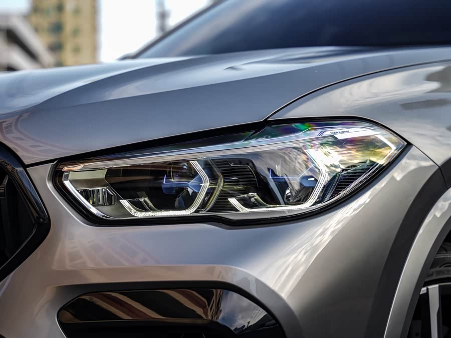 BMW X6 M 2022 #7 BMW X6 M 2022 car image #7