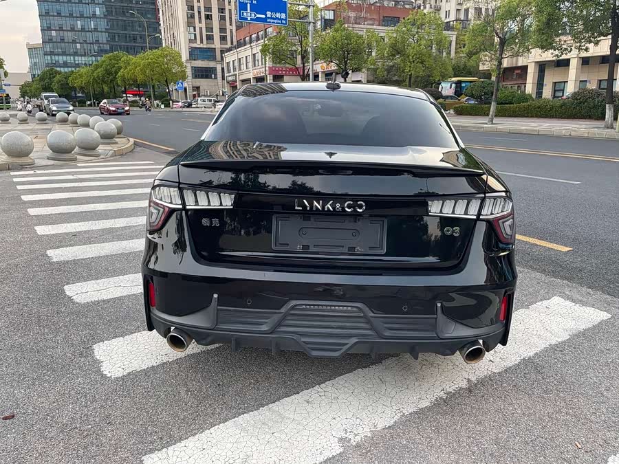 Lynk & Co 03 2020 car image #7