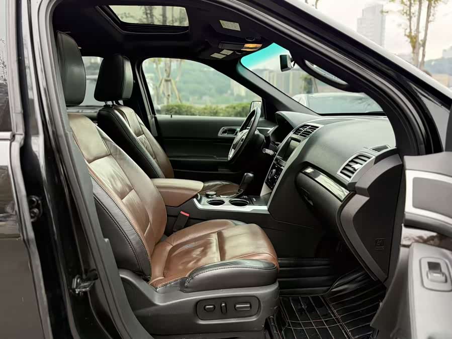 Ford Explorer (Imported) 2014 car image #7