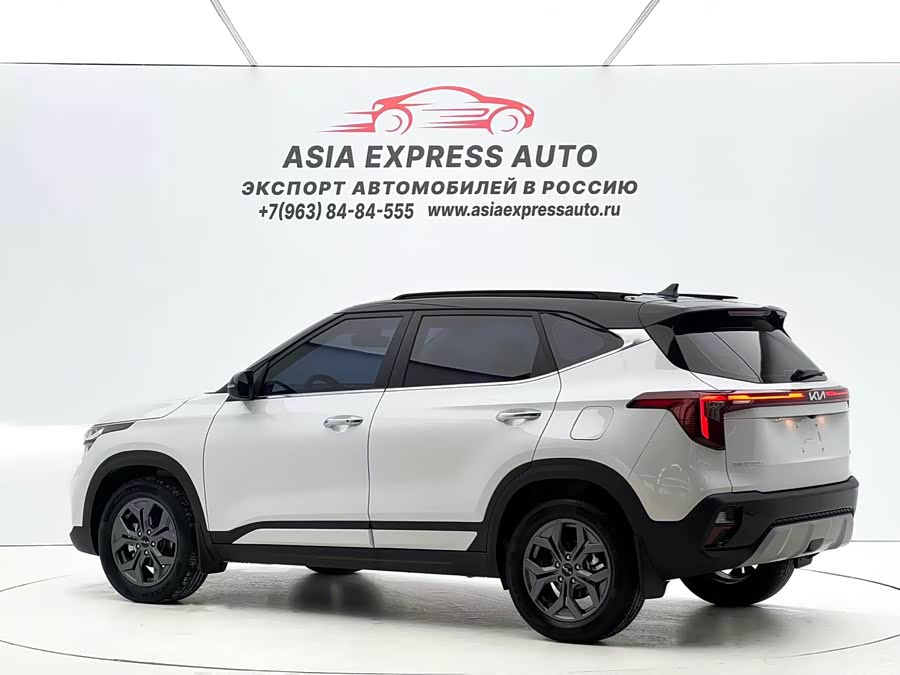 Kia Seltos 2023 car image #7
