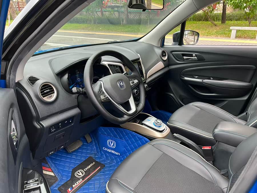 Changan CS15 EV 2019 car image #7