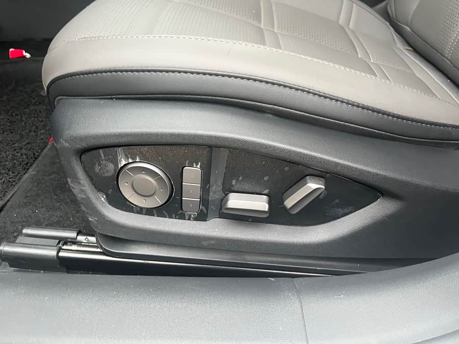 HongQi EH7 2024 car image #7