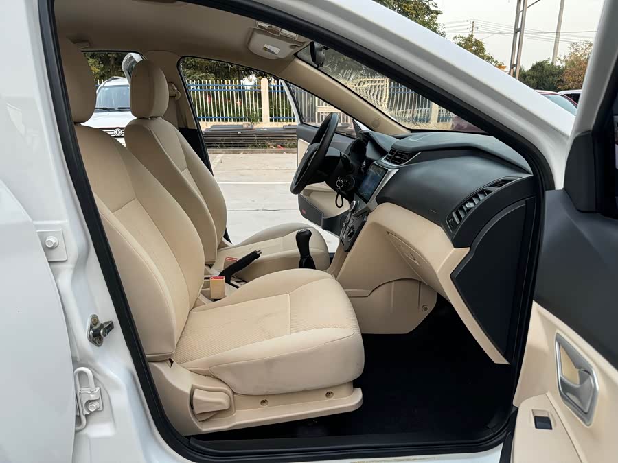 奇瑞 风云2 2016 汽车图片 #7