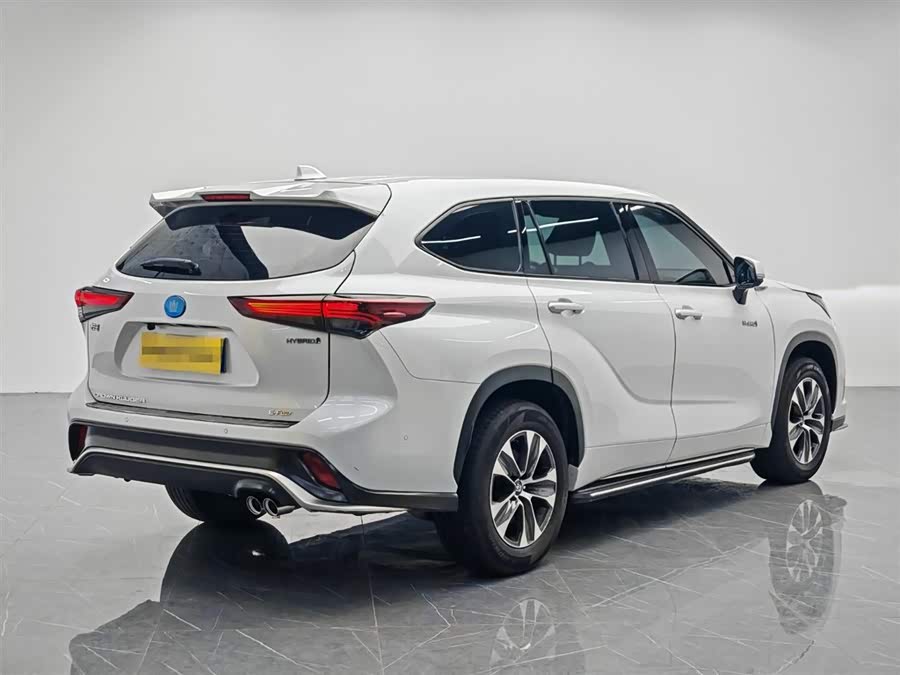 Toyota Crown Kluger 2023 car image #7