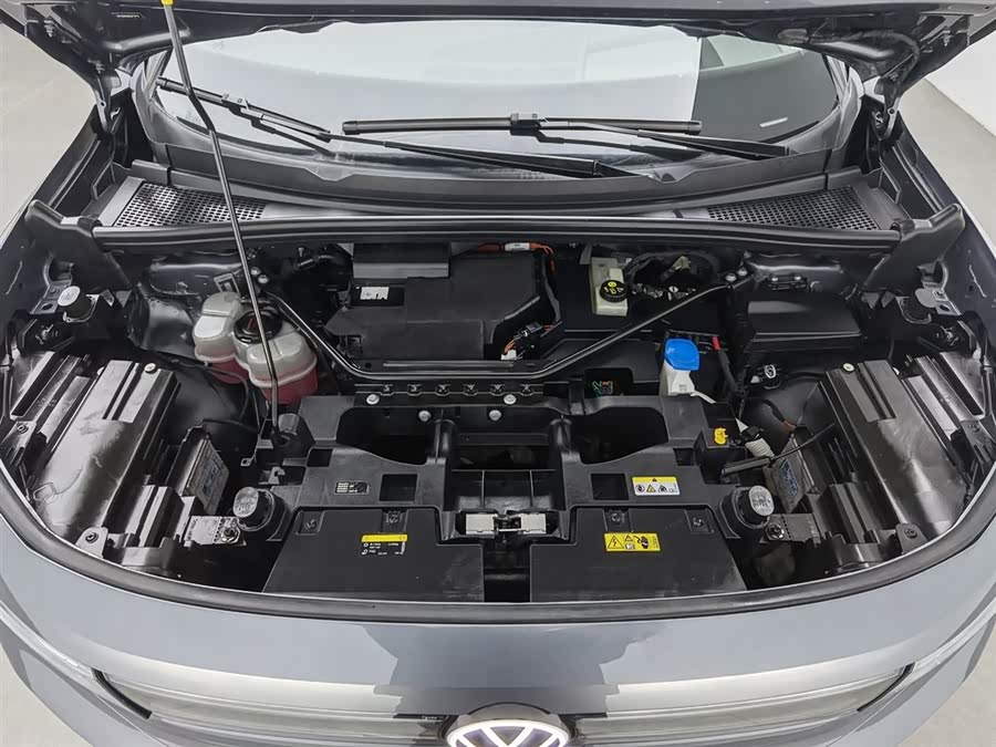 Volkswagen ID.6 X 2022 car image #7