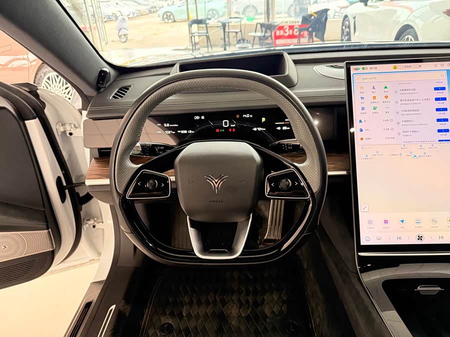 哪吒汽车 哪吒S 2025 #7 哪吒汽车 哪吒S 2025 汽车图片 #7