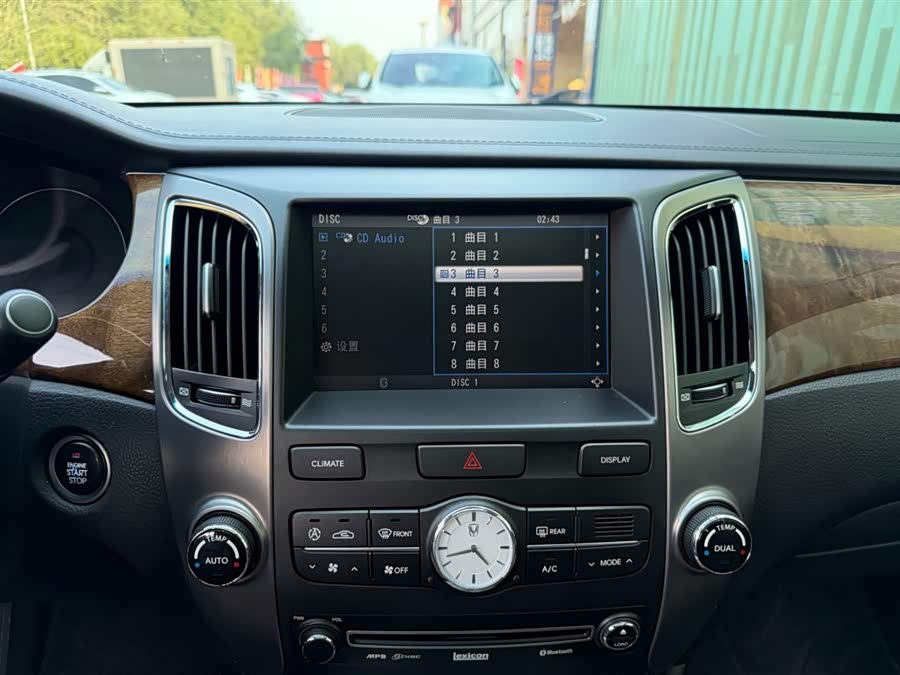 Hyundai Equus 2012 immagine di auto #7