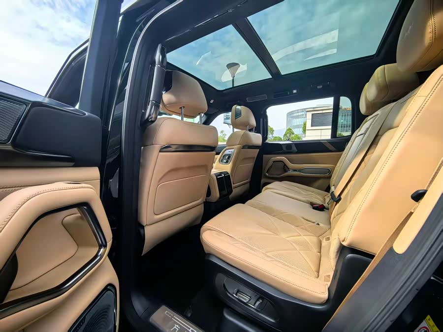 方程豹 豹8 2024 汽车图片 #7